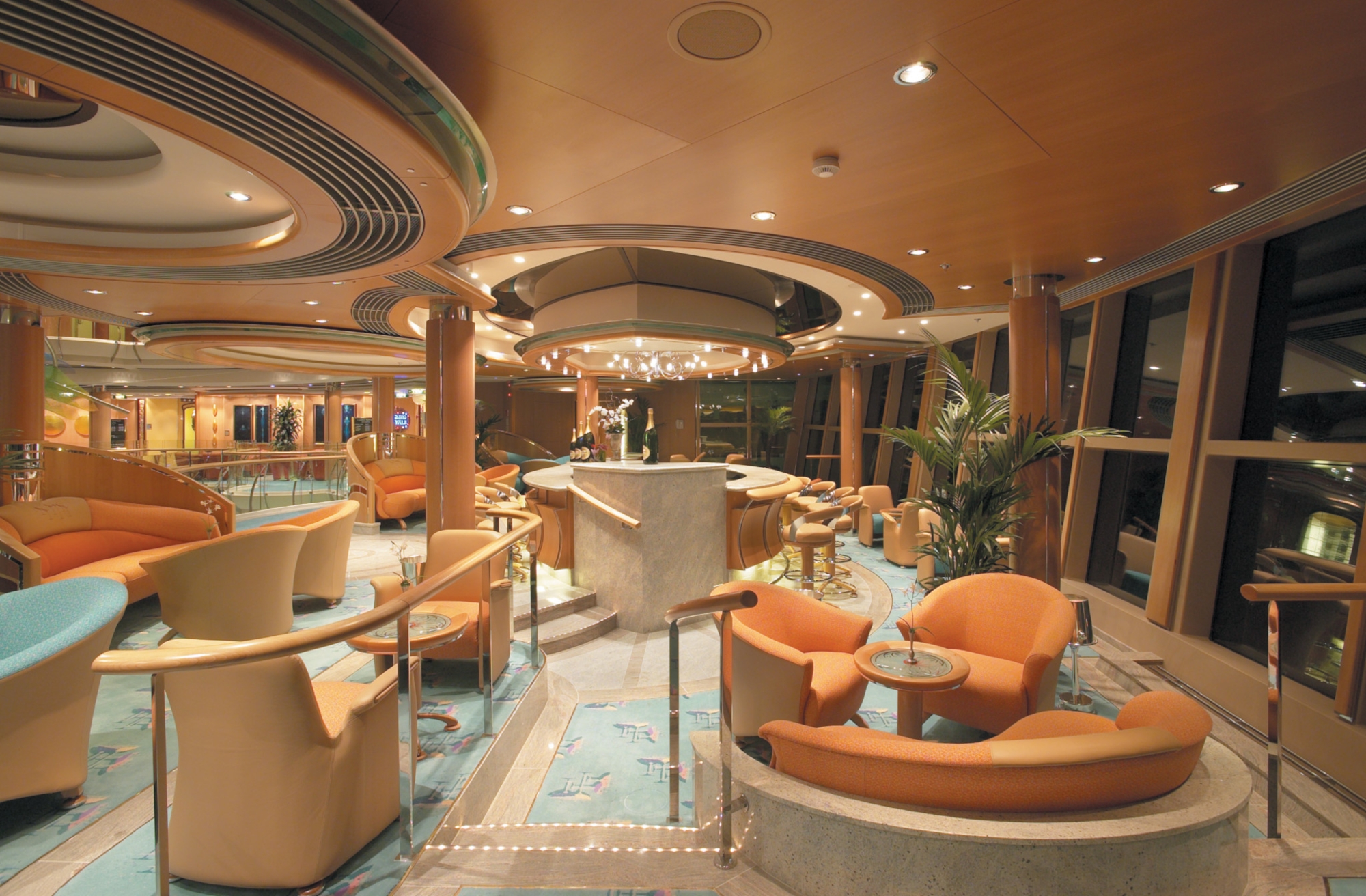 Serenade of the Seas 14