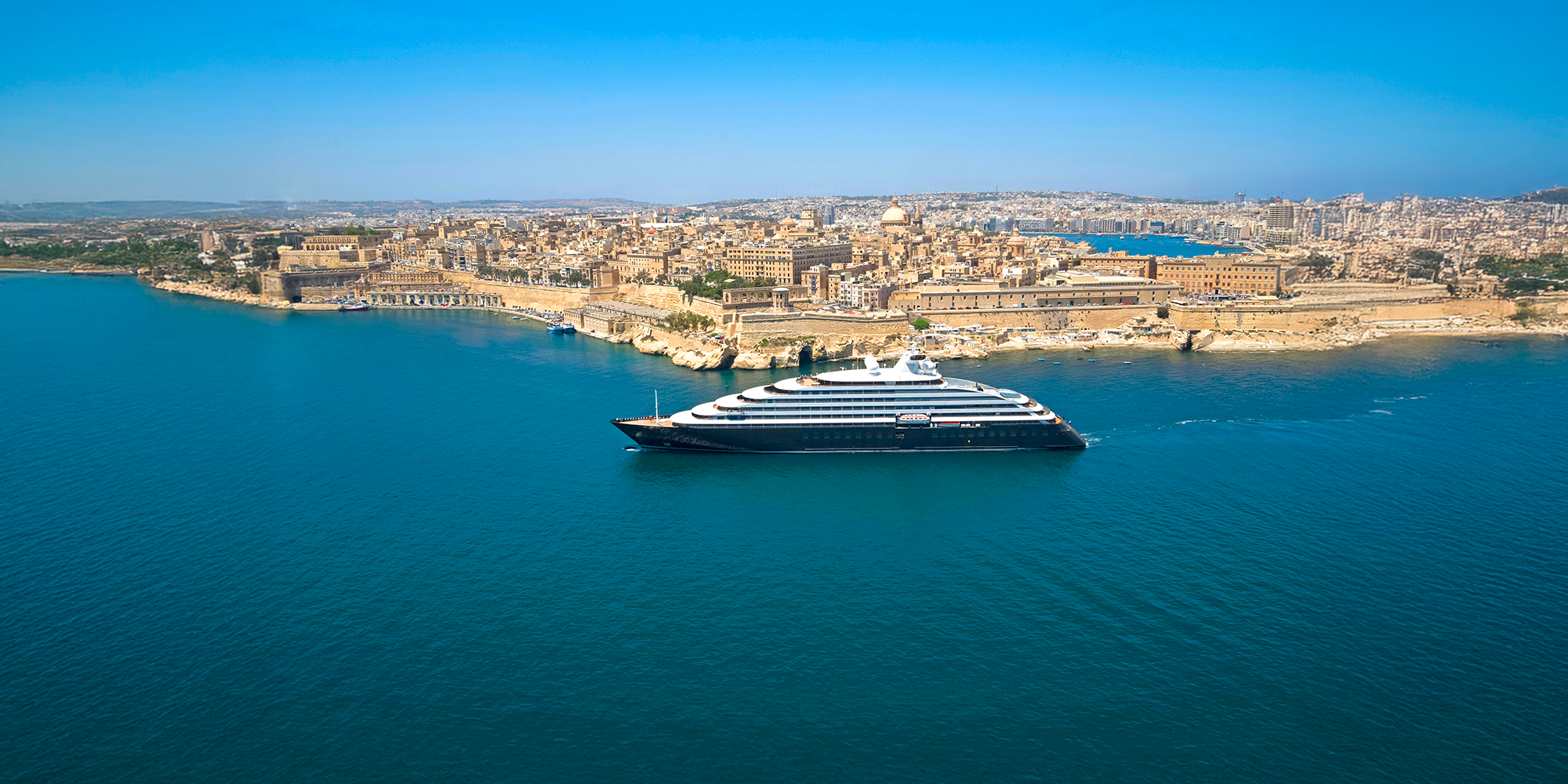 Sommerferie på superyacht